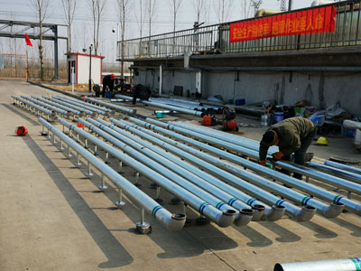 邢臺(tái)寧晉化工廠(chǎng)曝氣器現(xiàn)場(chǎng)組裝